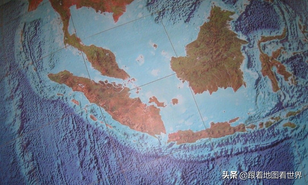 西亚地图（印度尼西亚和马来西亚的“海峡两岸”）-第2张图片