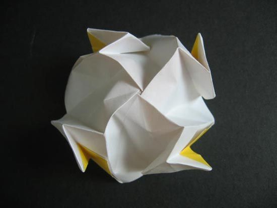 越狱纸玫瑰折法（纸玫瑰花的折法）-第42张图片