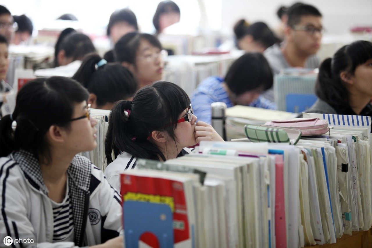 高三学习计划书（高三学生的学习计划范文）-第1张图片