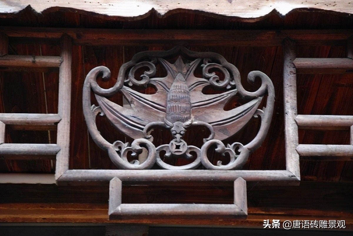 建筑上雕刻蝙蝠的寓意（蝙蝠的吉祥寓意）-第3张图片