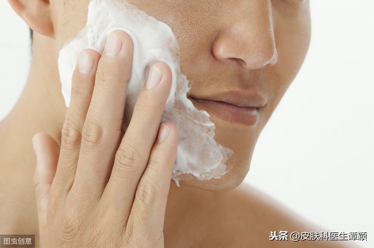 洗面奶一天用几次(洗面奶一天洗几次为好?)-第1张图片 洗面奶一天用几次(洗面奶一天洗几次为好?)-第1张图片