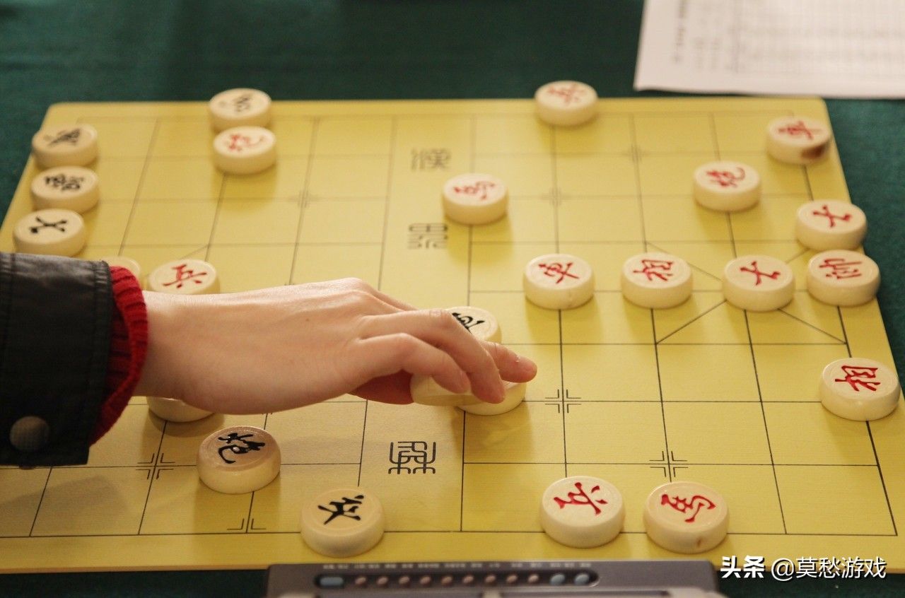 下象棋技巧（新手必须学的下象棋开局的技巧）-第1张图片