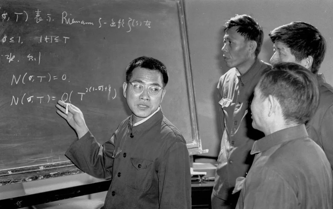 陈景润简介(数学天才陈景润)-第9张图片 陈景润简介(数学天才陈景润)-第9张图片