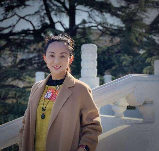 邰丽华励志故事 (邰丽华经历了些什么?)-第7张图片 邰丽华励志故事 (邰丽华经历了些什么?)-第7张图片
