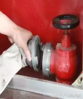 消防栓的使用方法（消防栓使用方法图解）-第3张图片