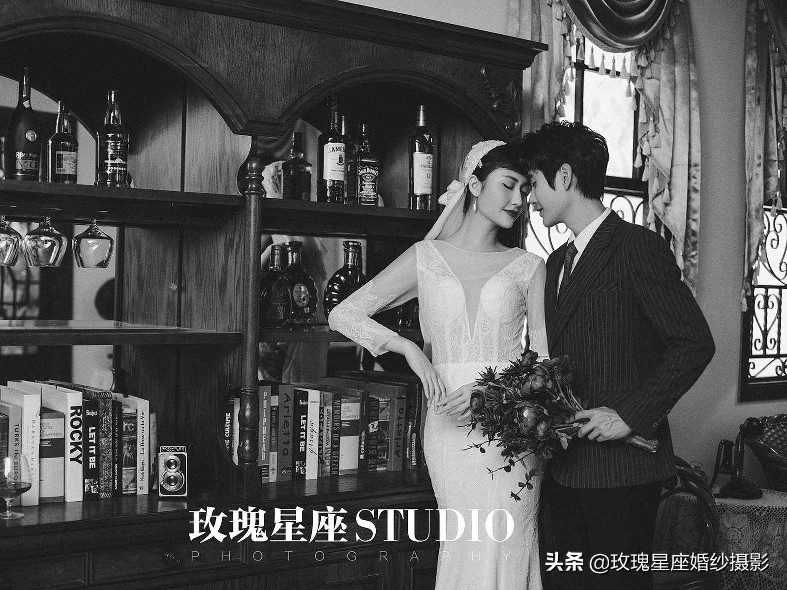 婚宴邀请短信（简短婚礼邀请短信怎么写？）-第2张图片