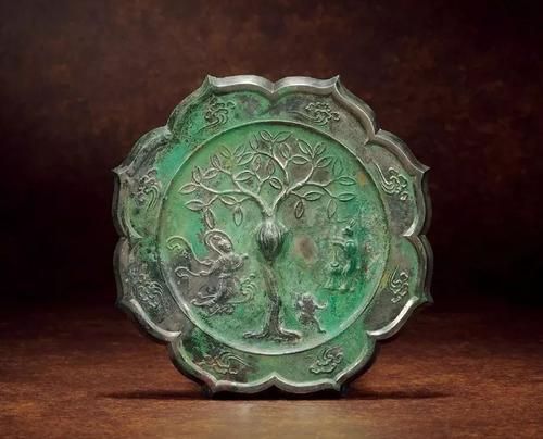 古代铜镜(如何收藏铜镜?)-第1张图片 古代铜镜(如何收藏铜镜?)-第1张图片
