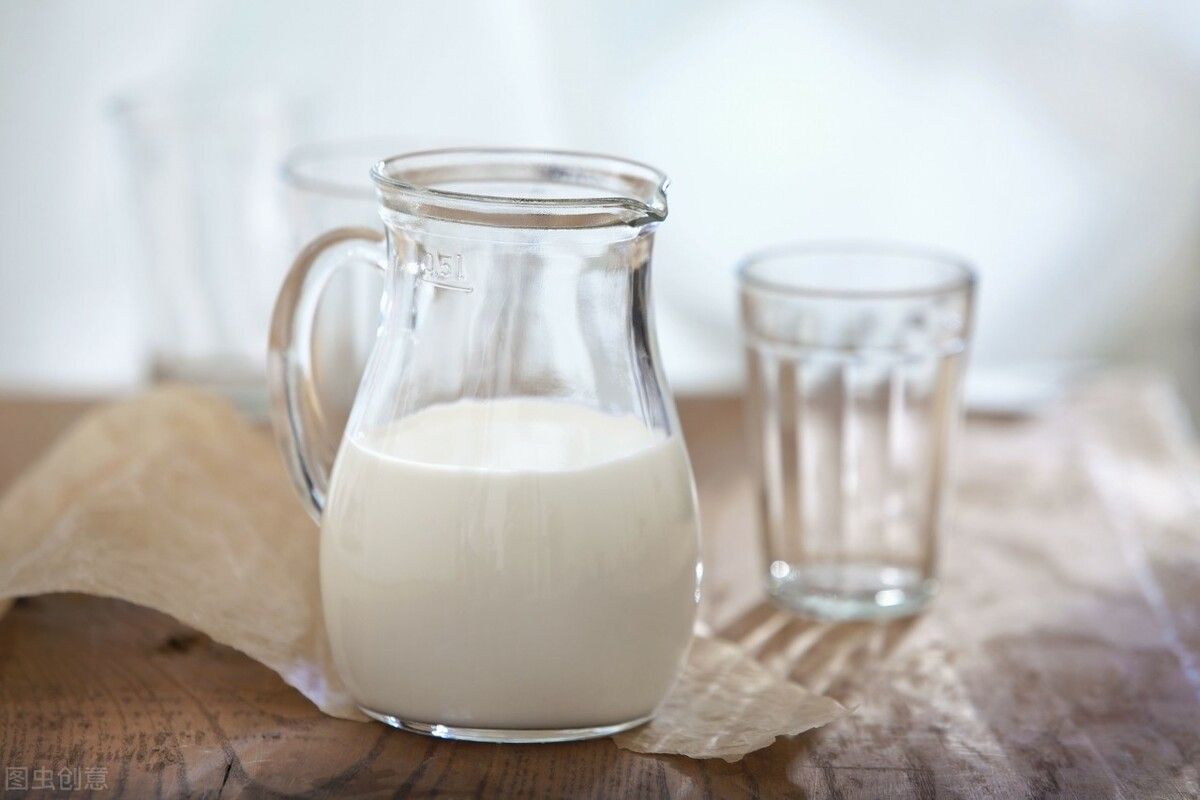 什么时候喝牛奶最好（牛奶什么时候喝最好呢？）-第2张图片