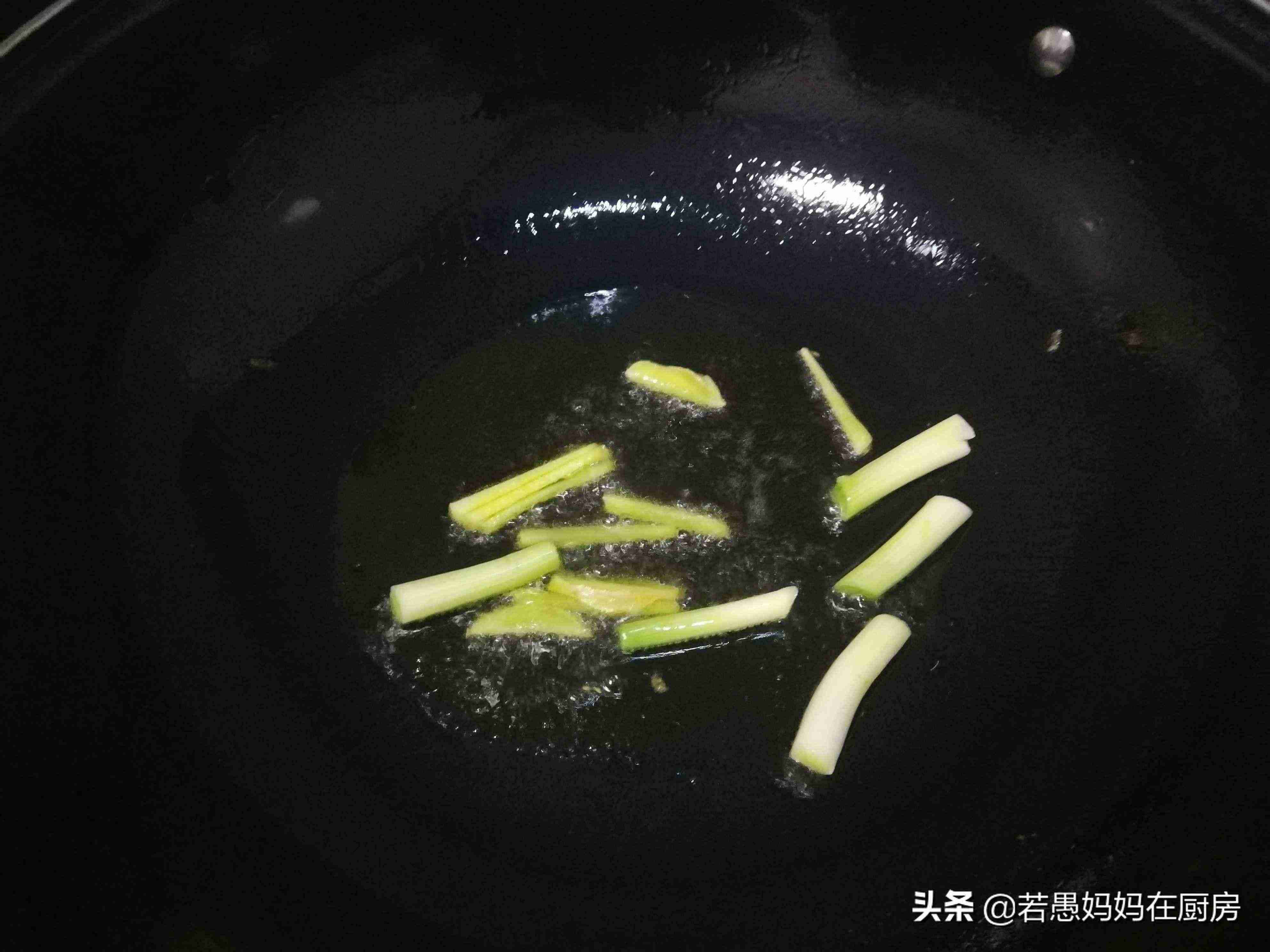 河蚌怎么做（河蚌最好吃的做法）-第8张图片