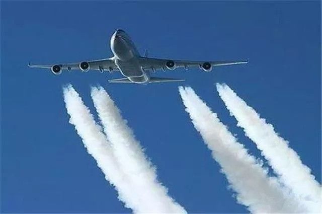 飞机空中放油（为什么飞机要在空中要放油？）-第1张图片