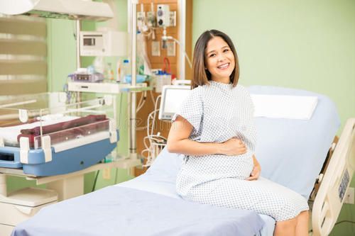 去香港生孩子(为什么去香港生孩子)-第1张图片 去香港生孩子(为什么去香港生孩子)-第1张图片