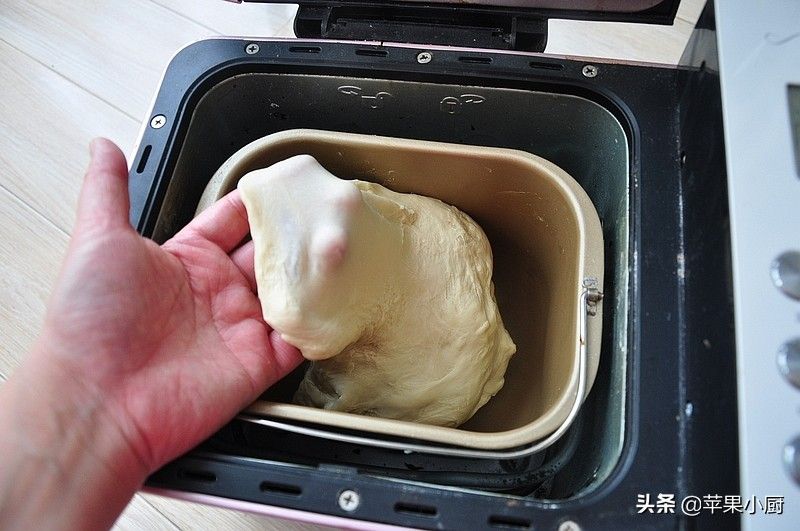 用面包机怎么做面包（用面包机做拉丝大面包）-第9张图片