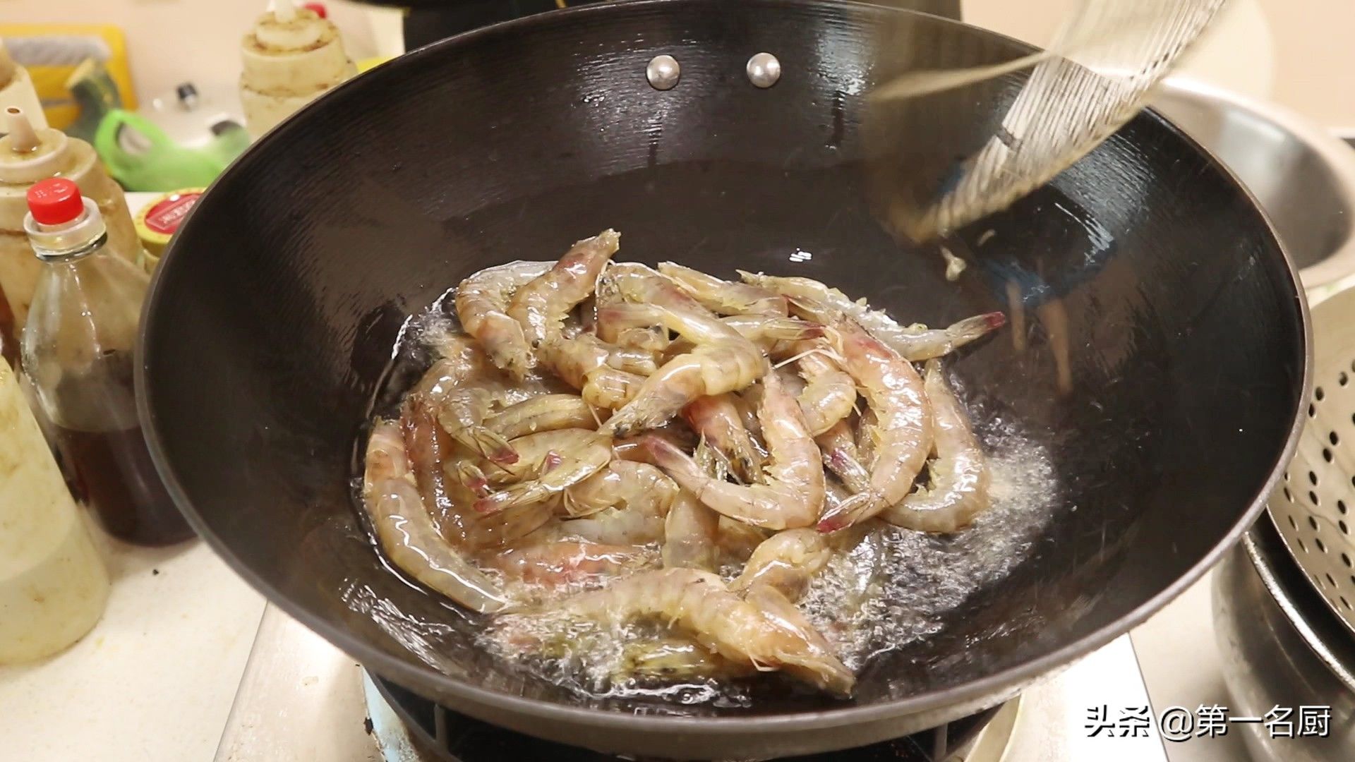蒜蓉虾的做法（蒜蓉大虾的正确做法）-第7张图片