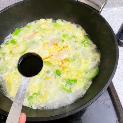 丝瓜汤的做法（零技巧的虾皮丝瓜汤）-第10张图片