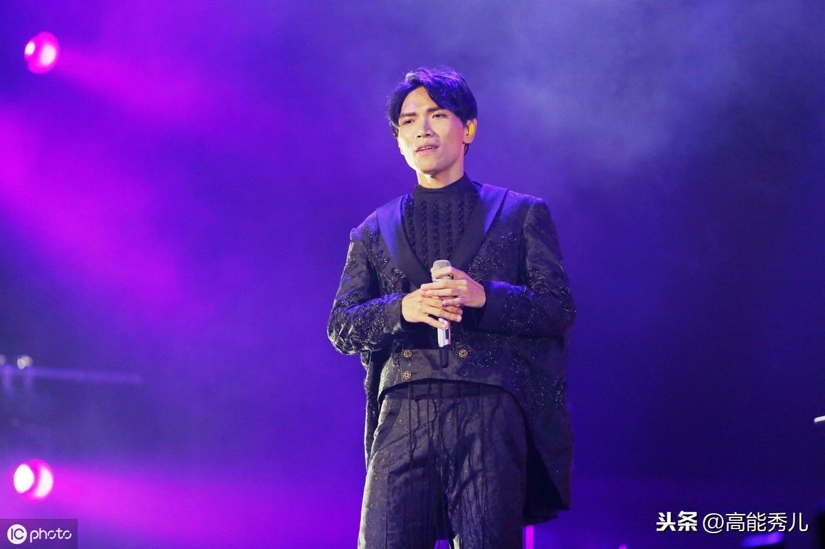 关于爱情的伤感歌曲（伤感歌曲合集）-第9张图片