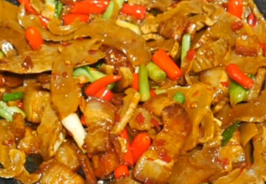 笋干炒肉怎么做（笋干炒肉的做法）-第5张图片
