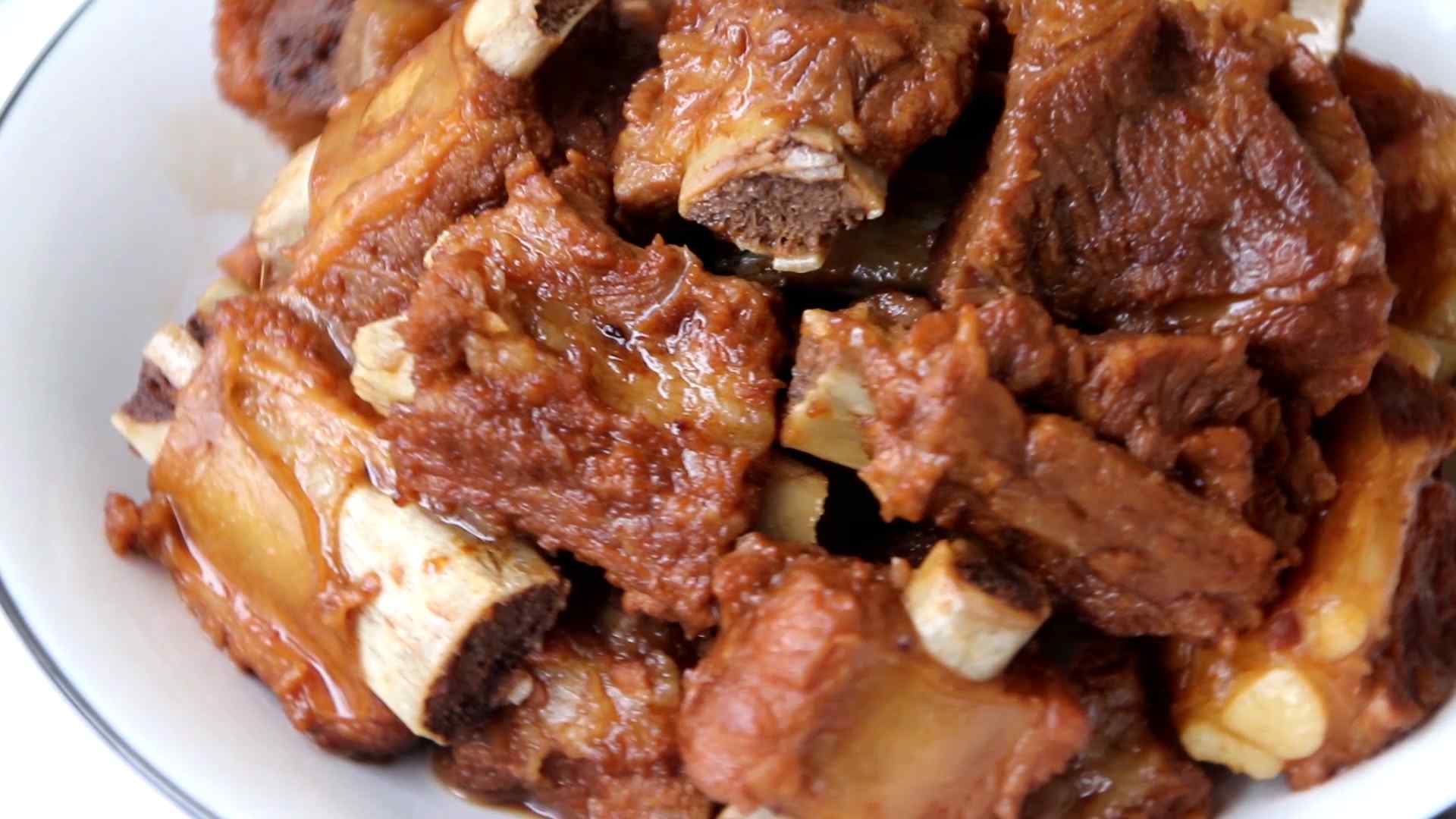红烧排骨用什么食材做的(红烧排骨做法)-第14张图片 红烧排骨用什么食材做的(红烧排骨做法)-第14张图片