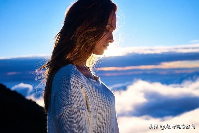 让男生心动的事情 (让男性怦然心动的5种女性动作)-第4张图片 让男生心动的事情 (让男性怦然心动的5种女性动作)-第4张图片