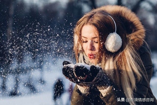 让男生心动的事情 (让男性怦然心动的5种女性动作)-第5张图片 让男生心动的事情 (让男性怦然心动的5种女性动作)-第5张图片