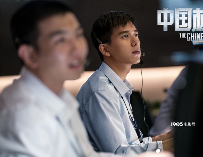 中国机长的演员有哪些?(中国机长八大男星)-第10张图片 中国机长的演员有哪些?(中国机长八大男星)-第10张图片