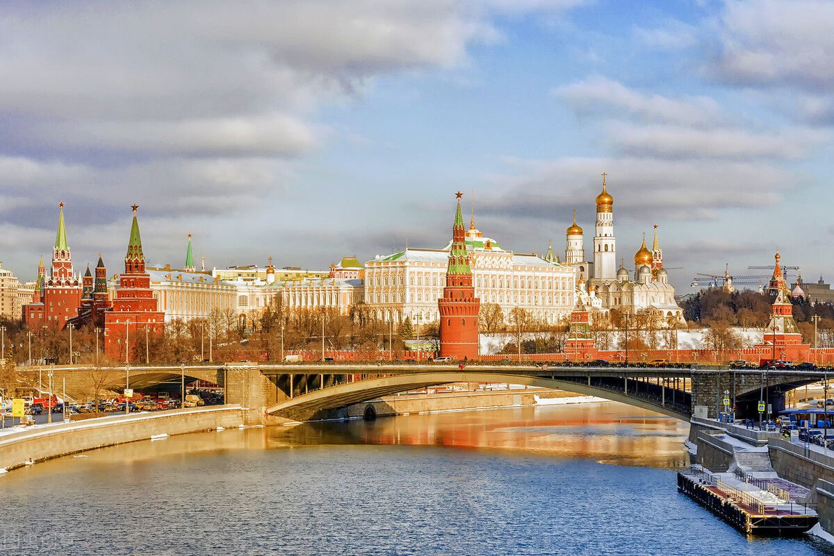 圣彼得堡留学（俄罗斯留学费用详细）-第1张图片