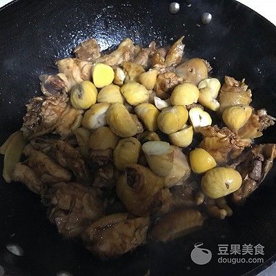 栗子黄焖鸡（黄焖栗子鸡的做法）-第7张图片