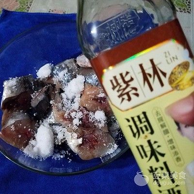 熏鲅鱼的做法（熏鲅鱼的好吃做法推荐 ）-第3张图片