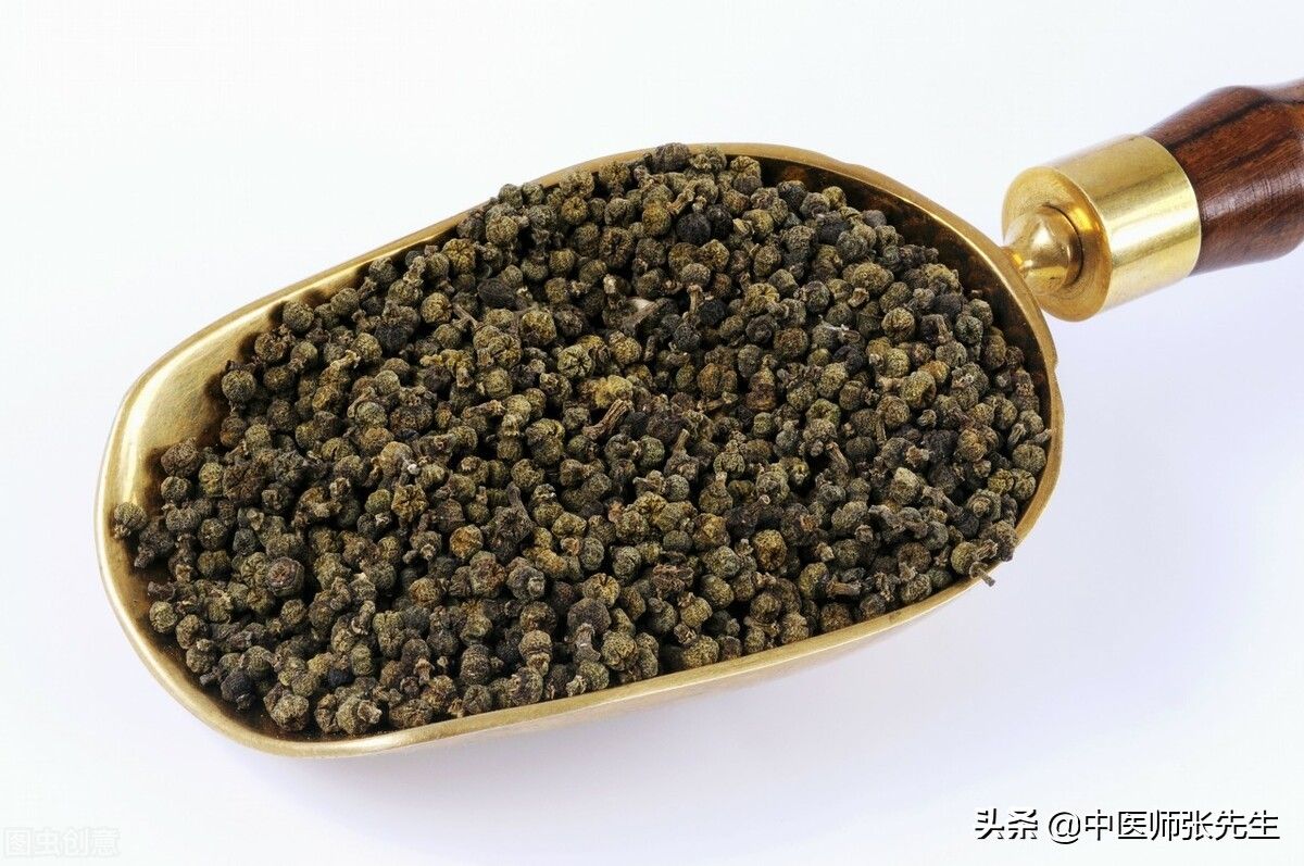 吴茱萸的功效1(吴茱萸作用及用法)-第2张图片 吴茱萸的功效1(吴茱萸作用及用法)-第2张图片