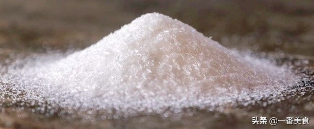 味精的主要成分是什么?(味精到底能不能吃?)-第1张图片 味精的主要成分是什么?(味精到底能不能吃?)-第1张图片