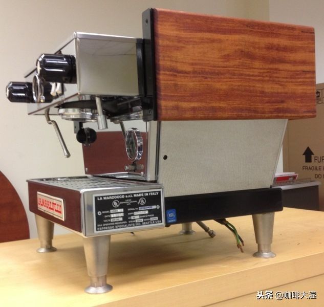 如何使用咖啡机（咖啡机操作方法与经验总结）-第2张图片