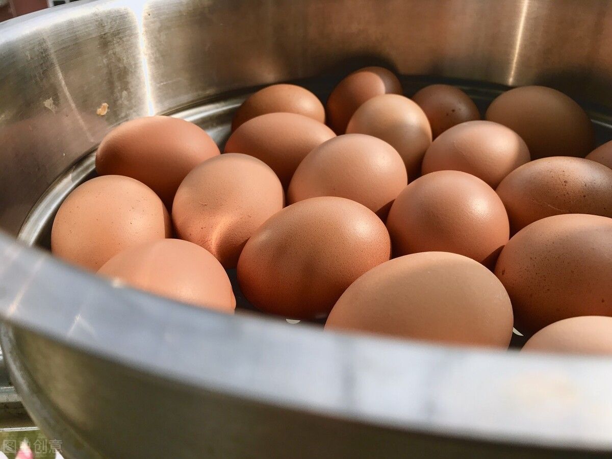 腌鸡蛋放多少盐 （腌鸡蛋一斤放多少盐？）-第5张图片