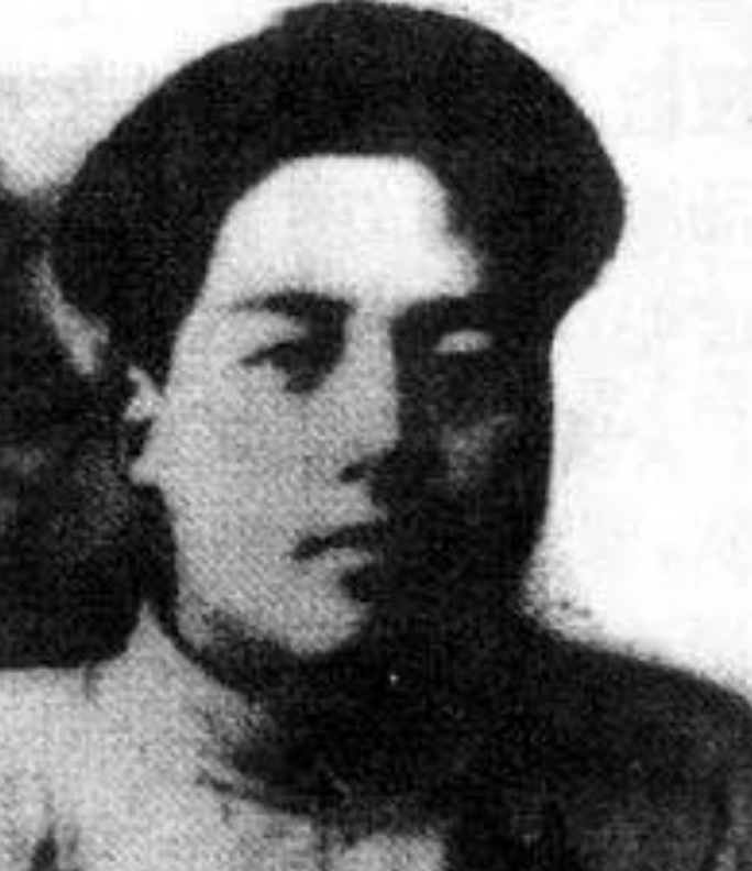 1976年毛主席逝世，李敏手拿守灵名单，提醒道：我有个哥哥还活着-第13张图片