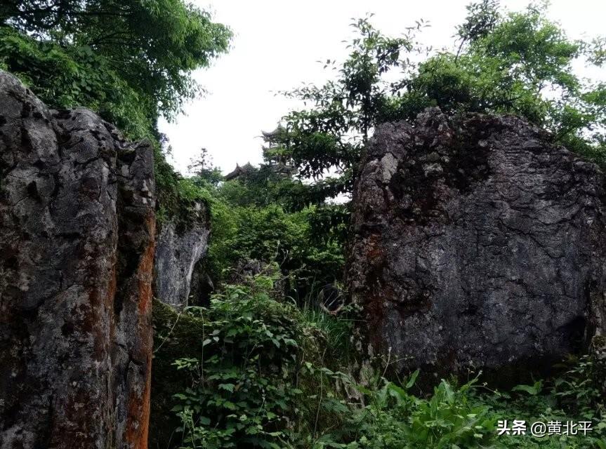 华蓥在哪里(华蓥山在渝北还是广安)-第2张图片