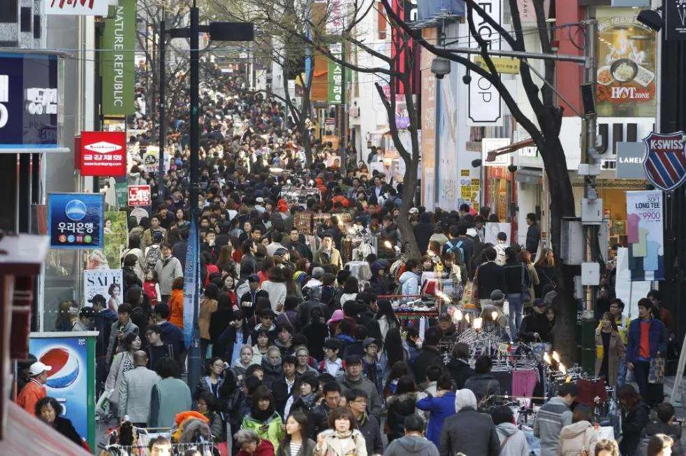 韩国人口数量2022负增长（韩国人口的增长率创新低）-第1张图片