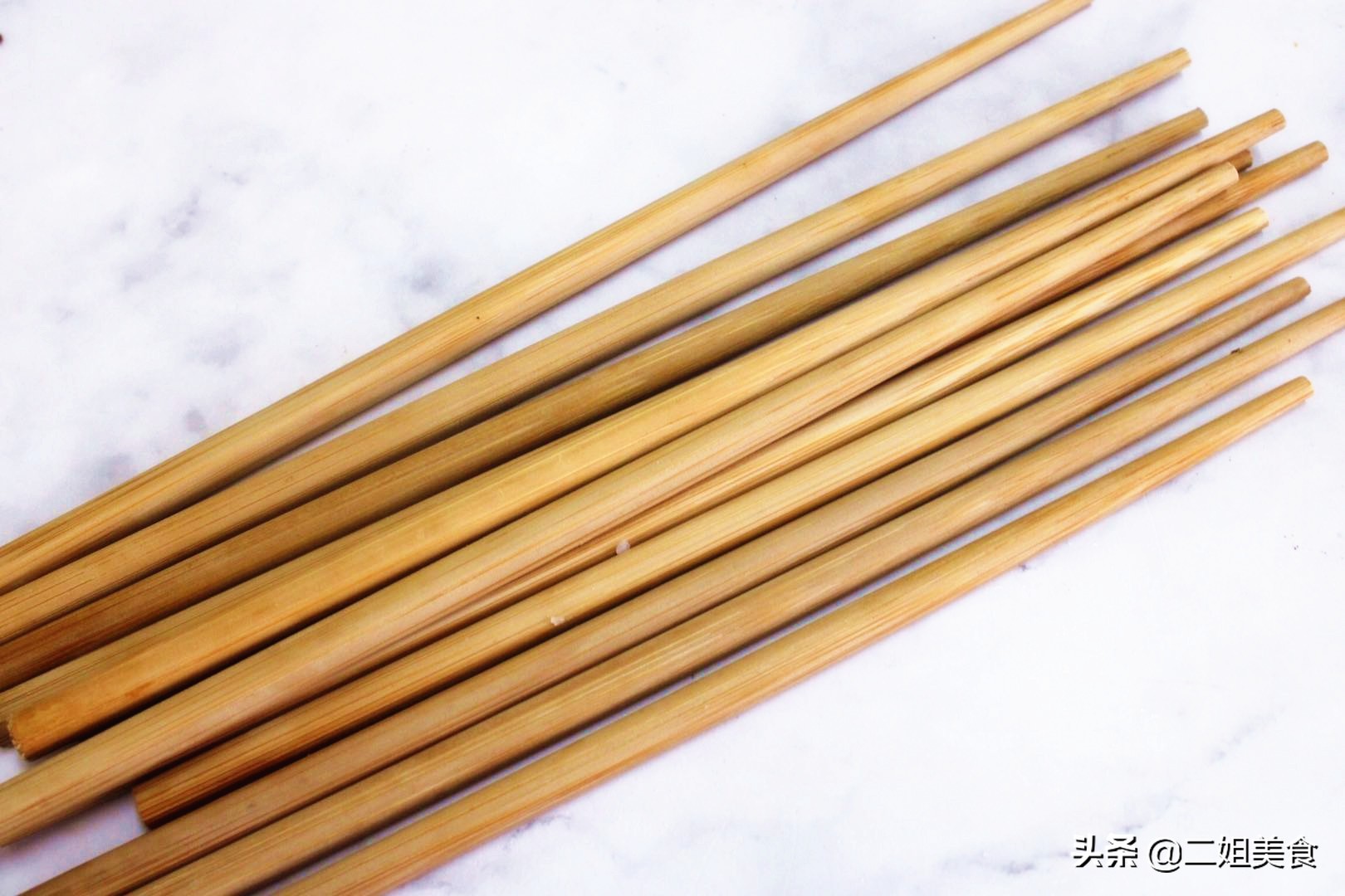家用什么筷子最健康（哪种牌子筷子最健康最安全）-第1张图片