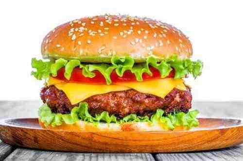 英国汉堡王呼吁人们去麦当劳点餐-汉堡王麦当劳广告大战-第1张图片