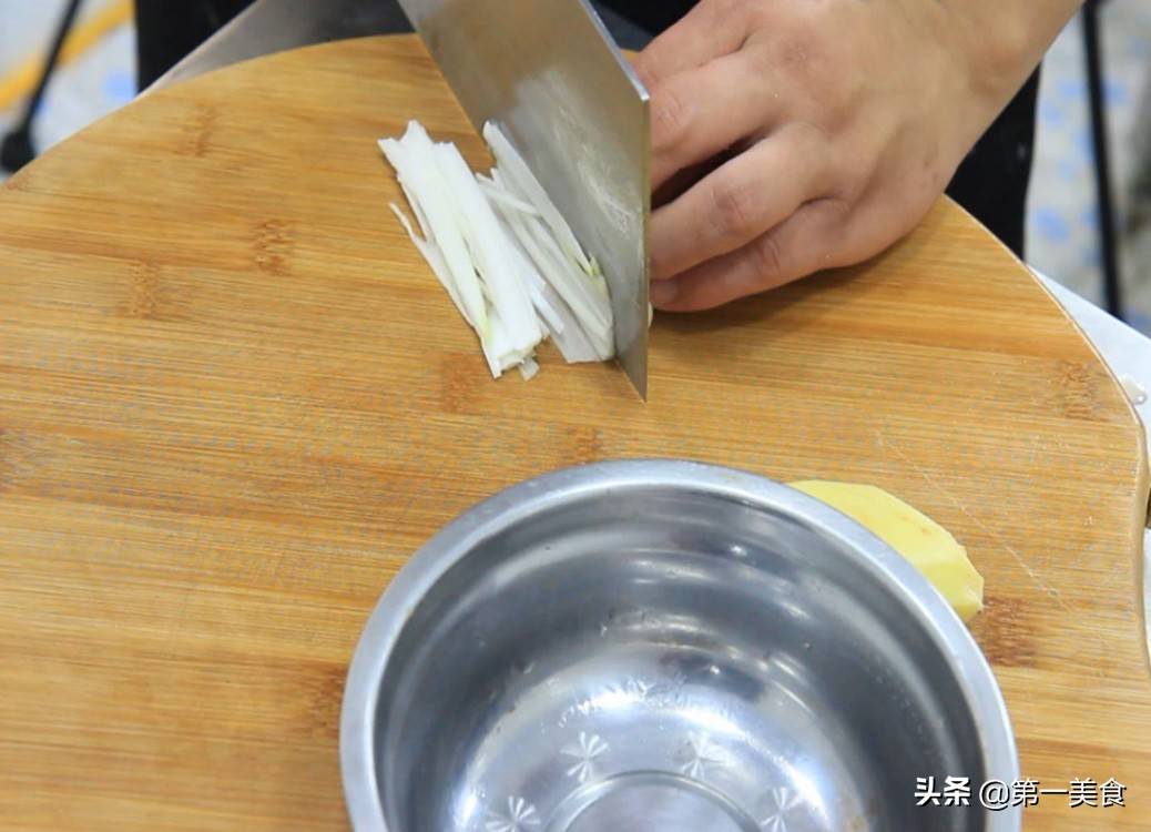 锅包肉的做法（锅包肉家常做法）-第6张图片