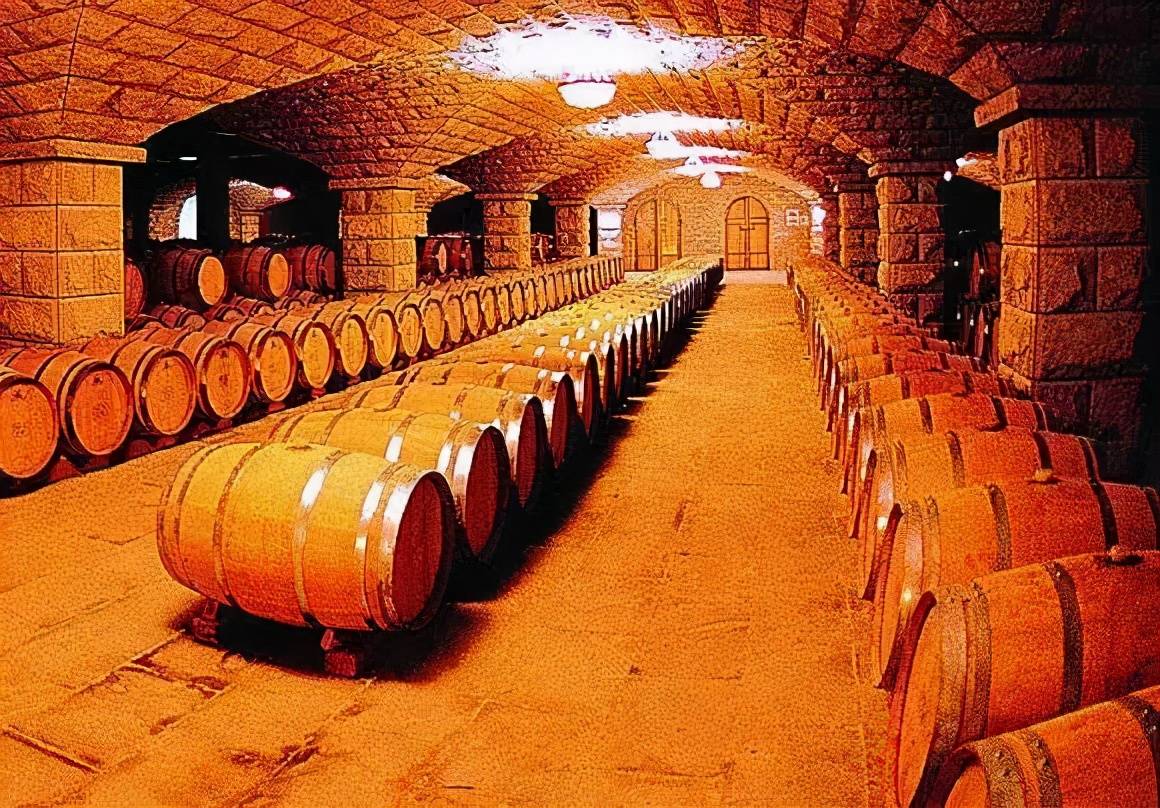 红葡萄酒的酿制方法（红葡萄酒是如何酿造的）-第19张图片