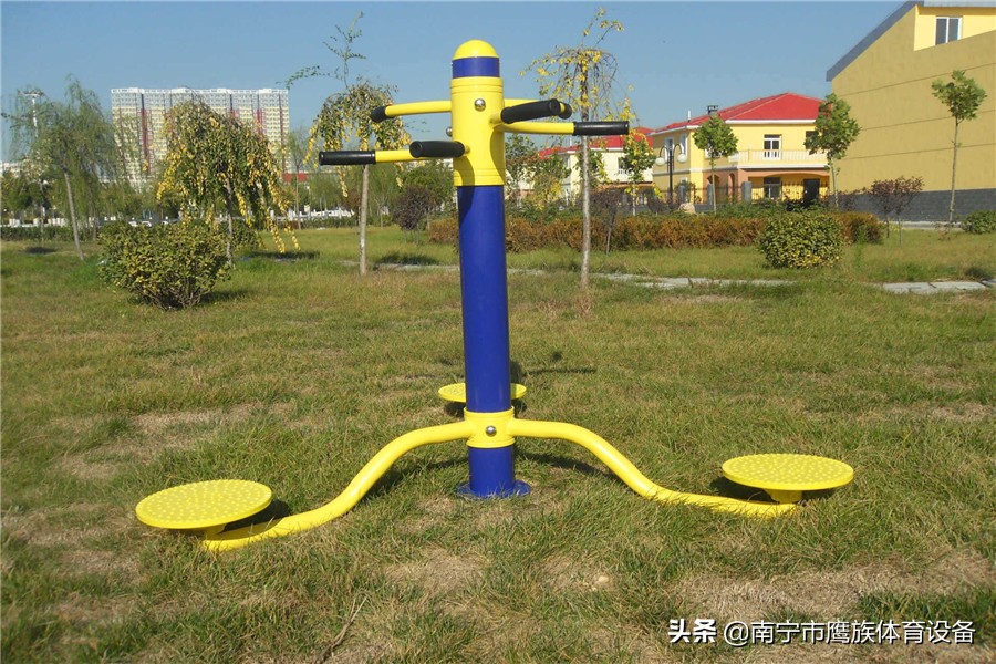 公园里的健身器材有哪些名称（健身公园里的运动器材有哪些）-第2张图片