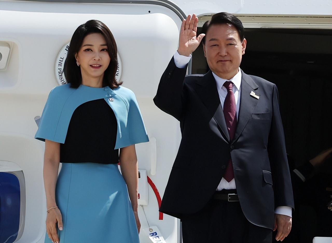 韩国唯一得善终的总统,韩国总统夫人黑历史-第4张图片