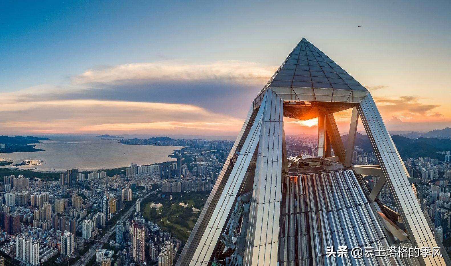 世界最高建筑10大排名（世界最高的摩天大楼排行榜）-第11张图片