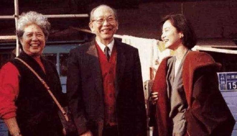 1990年林青霞与河南农村的亲姐相认，对方一贫如洗，却拒绝她帮助-第14张图片