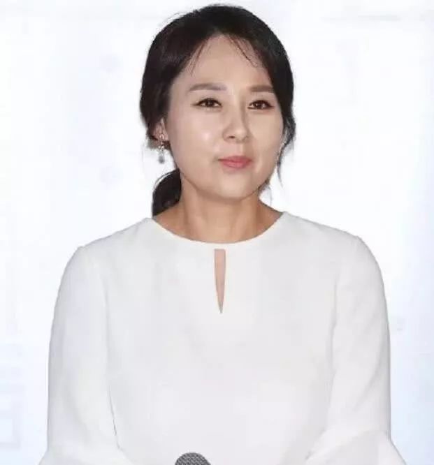 韩国演艺圈悲惨事件(韩国演艺圈悲惨事件在线第19部)-第13张图片 韩国演艺圈悲惨事件(韩国演艺圈悲惨事件在线第19部)-第13张图片