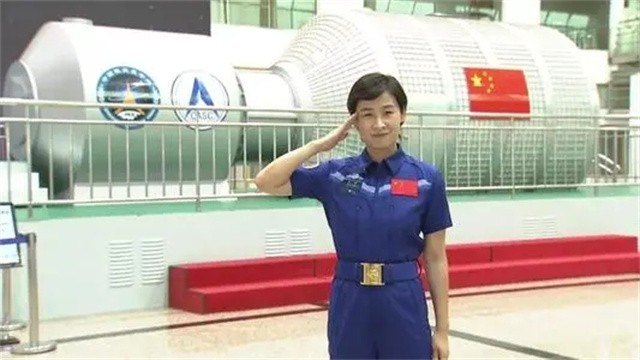 我国第一位女航天员是谁（中国进入太空的第一位女航天员）-第13张图片