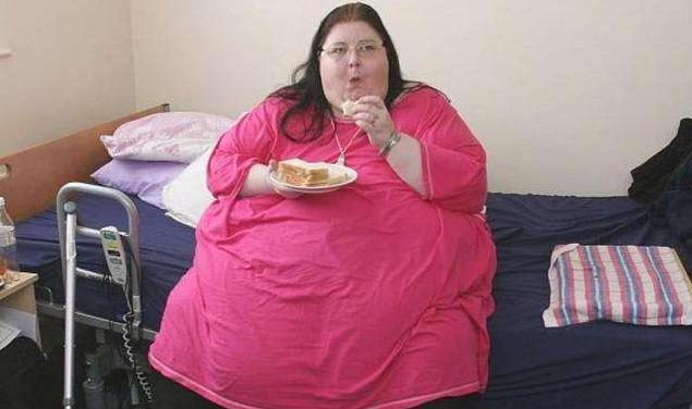 全世界最胖的人是多少斤（全球最胖长什么样的图片）-第28张图片