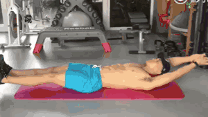 学生如何练出八块腹肌（怎么锻炼可以练出腹肌线条）-第6张图片