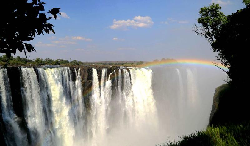 世界最大的瀑布在哪个国家（全球最大的瀑布群排名）-第3张图片