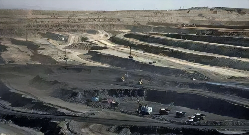 10多年前，中国发现了最大的煤田，总面积22860平方公里-第5张图片