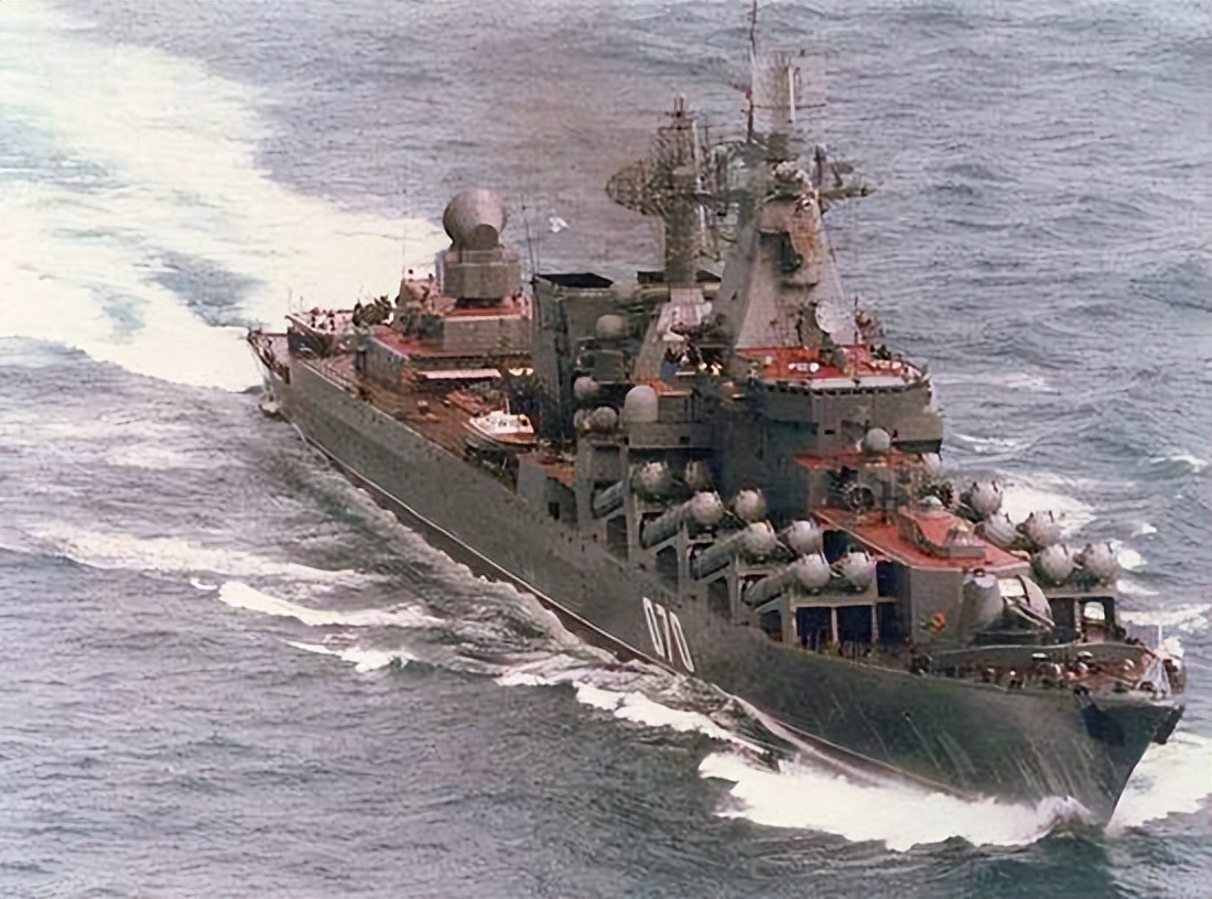1996年乌克兰万吨航母杀手宁愿泡在海里，也不愿卖给中国-第1张图片