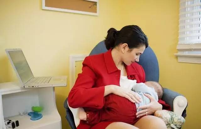 母乳常温可以放多久（母乳常温可保存多久给宝宝吃）-第5张图片